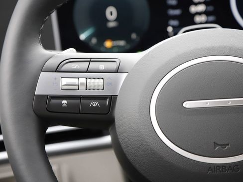 New 2026 Hyundai Tucson Limited image 23