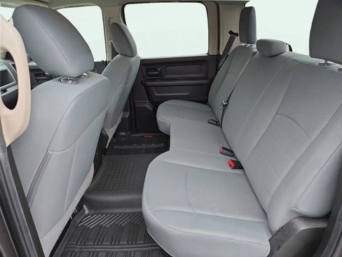 Used 2019 RAM 1500 Tradesman w/ Chrome Plus Package image 11