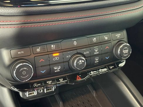 Used 2026 Dodge Durango GT AWD/4WD image 26