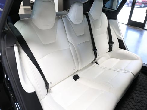 Used 2018 Tesla Model S 100D AWD/4WD image 39