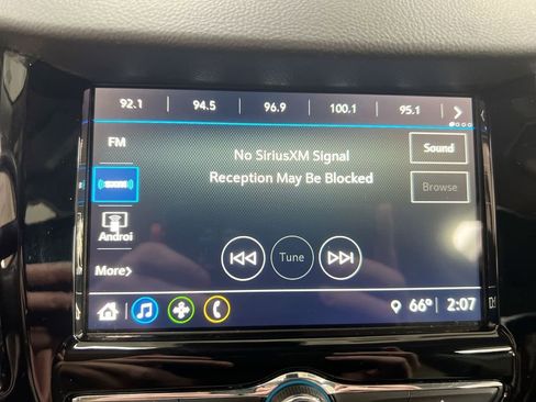 Used 2018 Chevrolet Trax LT w/ LT Convenience Package image 13