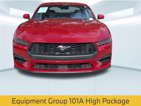 Used 2024 Ford Mustang Coupe image 10