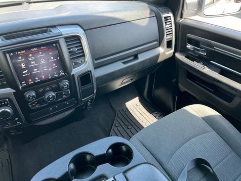Used 2022 RAM 1500 Classic Warlock AWD/4WD image 33