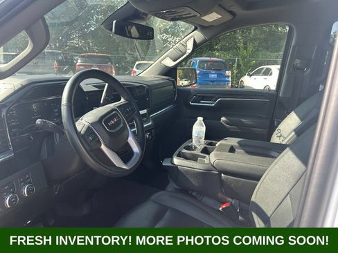 Used 2025 GMC Sierra 1500 SLT AWD/4WD image 8