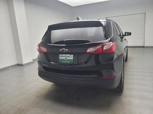 Used 2021 Chevrolet Equinox LS w/ LS Convenience Package FWD image 7