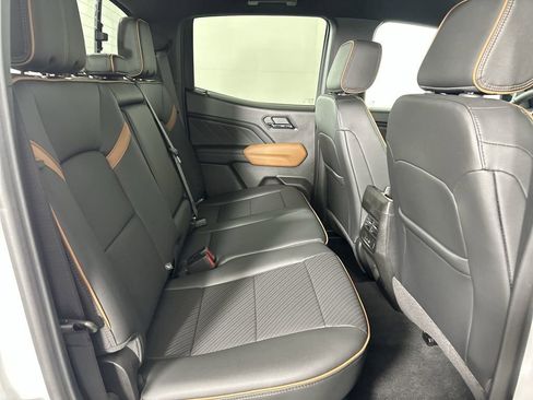 New 2026 GMC Canyon AT4 w/ AT4 Premium Package AWD/4WD image 27