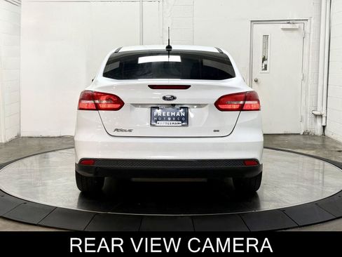 Used 2015 Ford Focus SE w/ Interior Protection Package FWD image 8