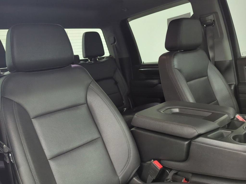 Used 2024 GMC Sierra 2500 SLT AWD/4WD image 31