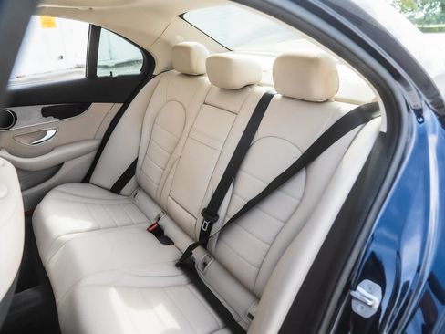 Used 2017 Mercedes-Benz C 300 Sedan image 18