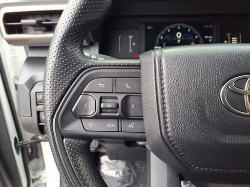 Used 2024 Toyota Tacoma SR image 10