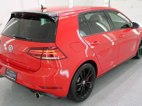 Used 2021 Volkswagen GTI SE FWD image 8