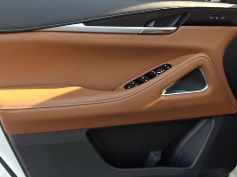 Used 2023 INFINITI QX60 Sensory w/ Cargo Package image 13