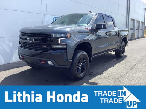 Used 2021 Chevrolet Silverado 1500 LT Trail Boss w/ Convenience Package II AWD/4WD image 1