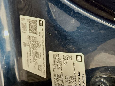 Used 2023 Chevrolet Silverado 1500 LT image 12