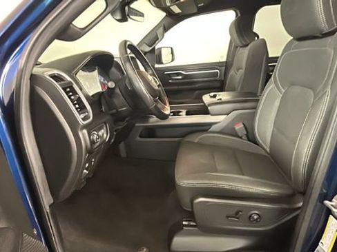 Used 2019 RAM 1500 Big Horn AWD/4WD image 11