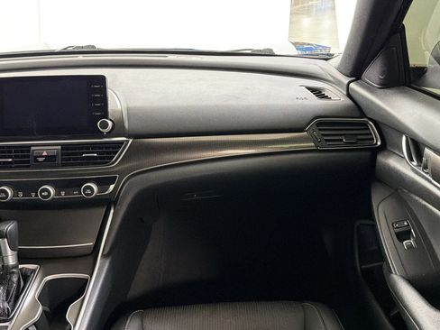 Used 2020 Honda Accord Sport image 28