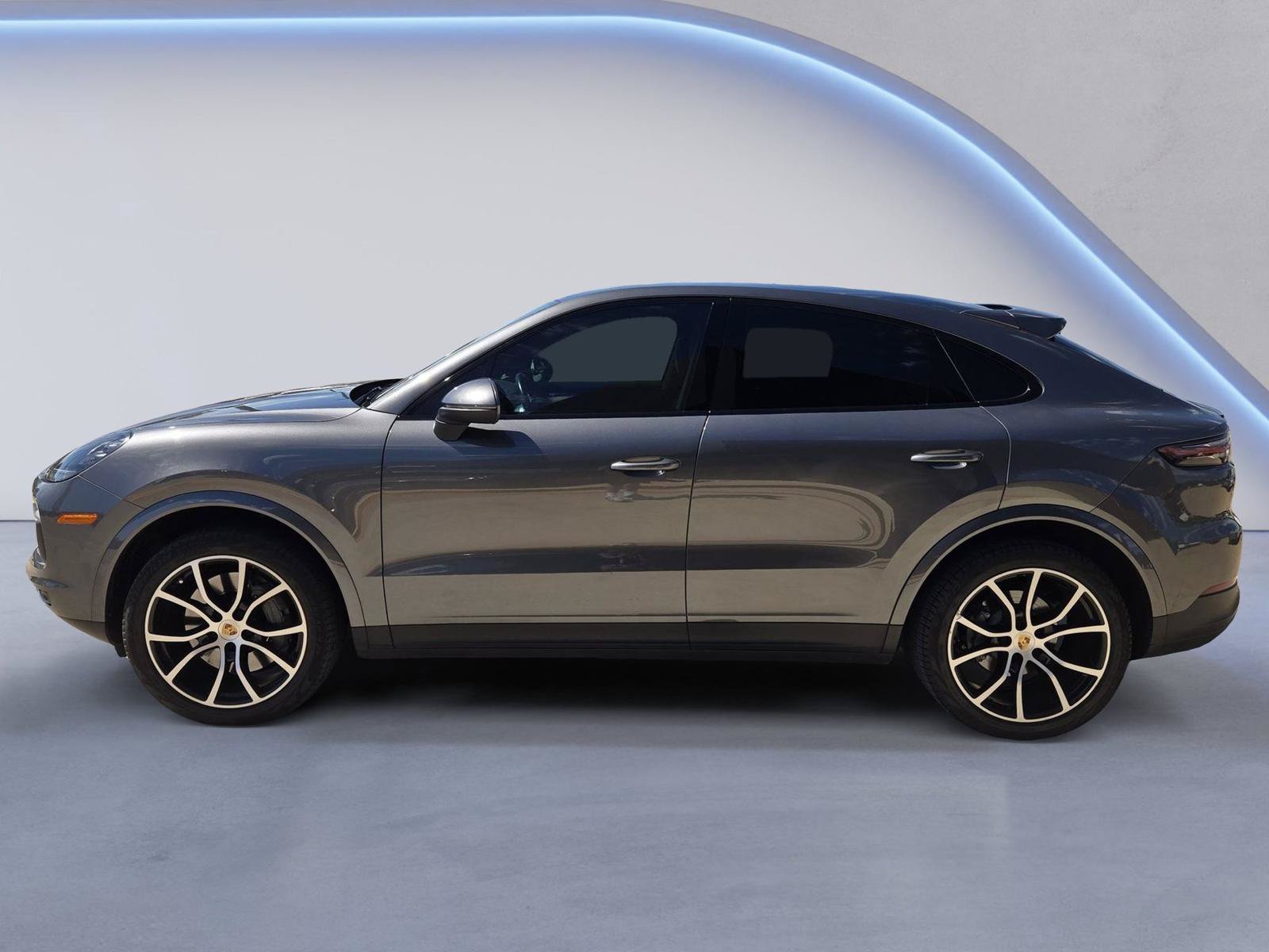 Used 2020 Porsche Cayenne S AWD/4WD image 5
