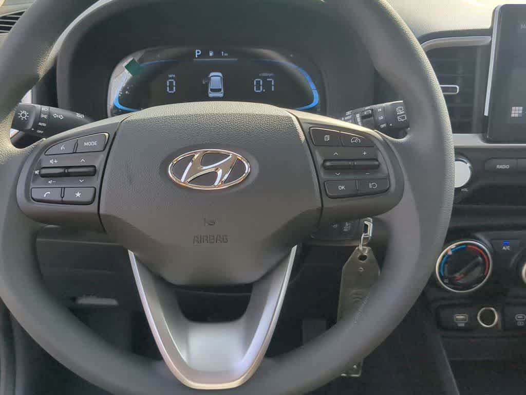 New 2026 Hyundai Venue SE FWD image 23