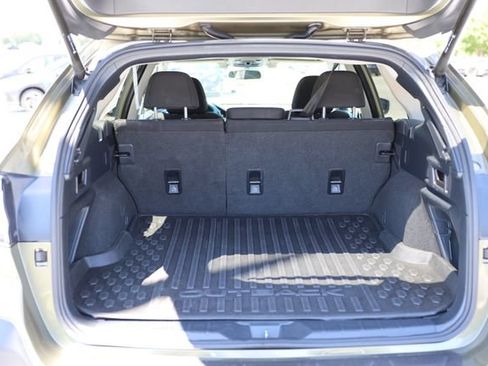Used 2020 Subaru Outback Premium AWD/4WD image 10