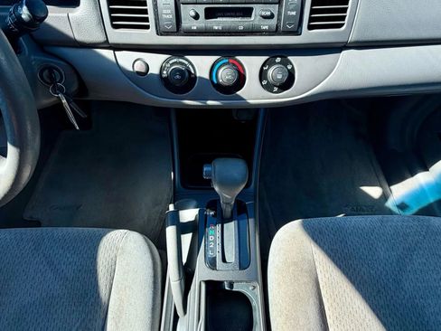 Used 2002 Toyota Camry LE FWD image 13