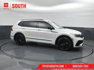 Used 2023 Volkswagen Tiguan SE R-Line FWD video 1