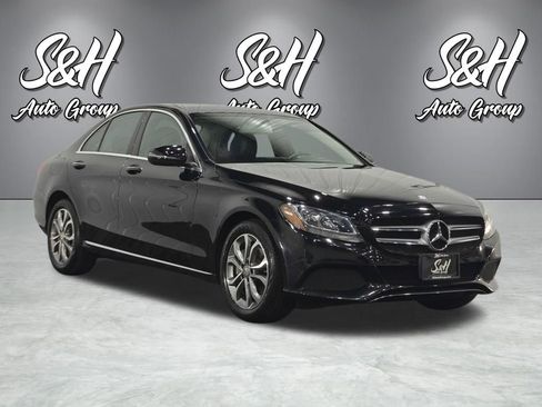 Used 2016 Mercedes-Benz C 300 4MATIC Sedan image 2