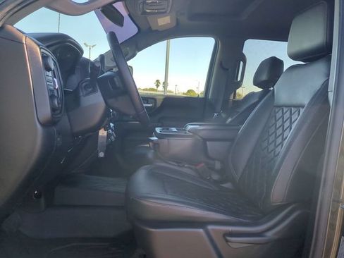 Used 2022 Chevrolet Silverado 2500 Custom w/ Custom Value Package AWD/4WD image 21