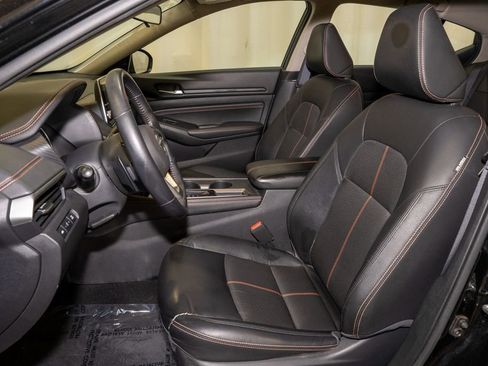 Used 2020 Nissan Altima 2.5 SR image 10