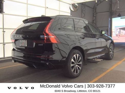 Used 2025 Volvo XC60 B5 Plus AWD/4WD image 3