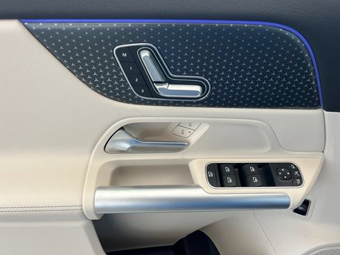Certified 2025 Mercedes-Benz GLA 250 image 15