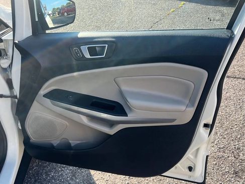 Used 2020 Ford EcoSport Titanium AWD/4WD image 24