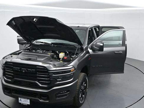 New 2026 RAM 2500 Laramie w/ Night Edition image 13