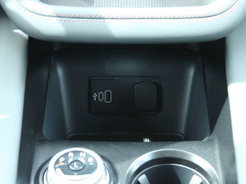 New 2026 Ford Explorer Active w/ Active Comfort Package AWD/4WD image 28