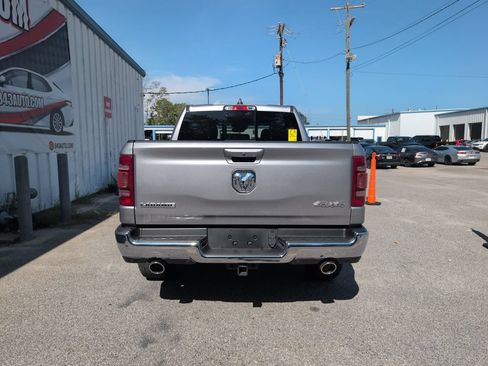 Used 2023 RAM 1500 Laramie AWD/4WD image 7