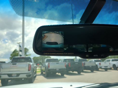 Used 2011 Toyota Tacoma PreRunner w/ SR5 Pkg #2 RWD image 16