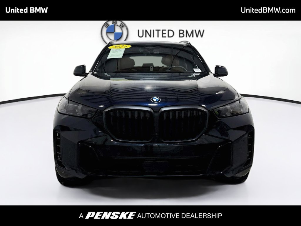 Certified 2024 BMW X5 xDrive40i w/ M Sport Package AWD/4WD image 2