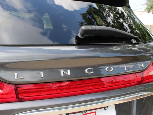 Used 2019 Lincoln MKC Premiere FWD image 40