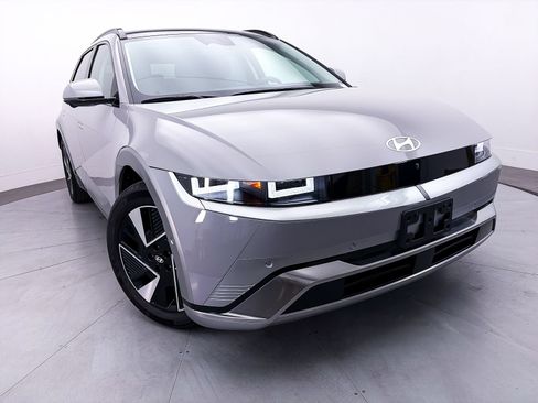 Used 2025 Hyundai Ioniq 5 Limited RWD image 10