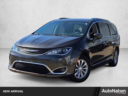 Used 2018 Chrysler Pacifica Touring-L