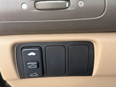 Used 2005 Honda Accord EX-L image 21