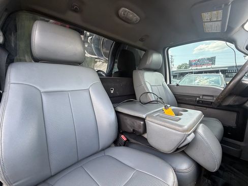 Used 2015 Ford F450 XL w/ Power Equipment Group RWD image 21