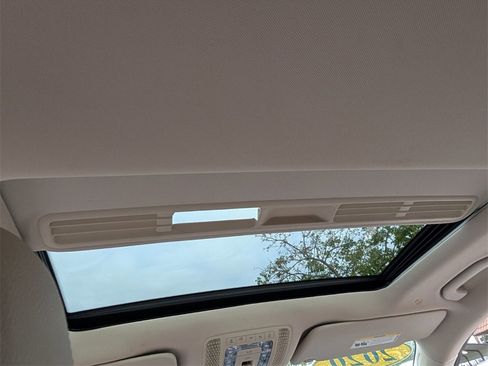 Used 2020 Mercedes-Benz GLE 350 image 14