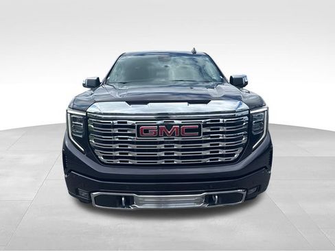 Used 2022 GMC Sierra 1500 Denali AWD/4WD image 8