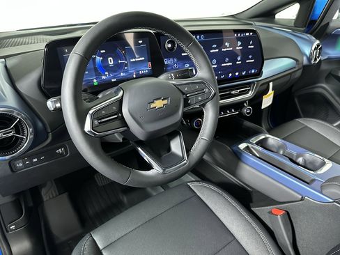 New 2026 Chevrolet Equinox EV LT image 66