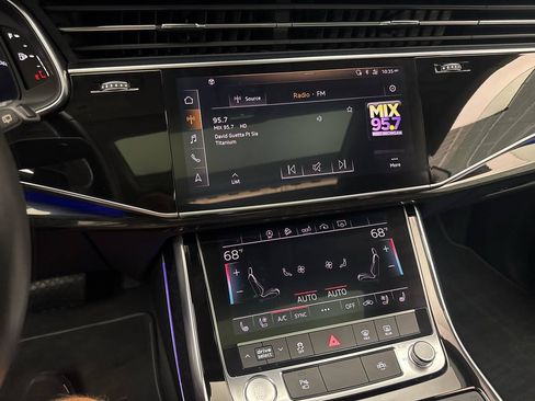 Used 2019 Audi Q8 Premium Plus AWD/4WD image 21