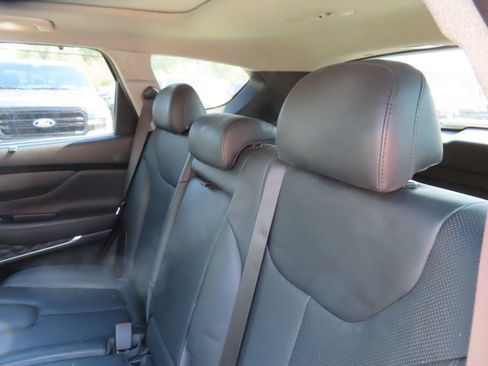 Used 2020 Hyundai Santa Fe SEL w/ Convenience + Premium Package AWD/4WD image 29