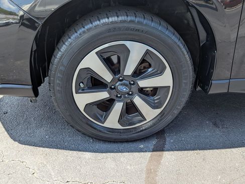 Used 2018 Subaru Forester 2.5i Premium AWD/4WD image 28
