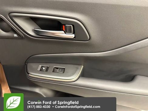 Used 2023 Toyota Crown Platinum image 15