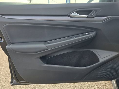 New 2025 Volkswagen GTI SE image 27