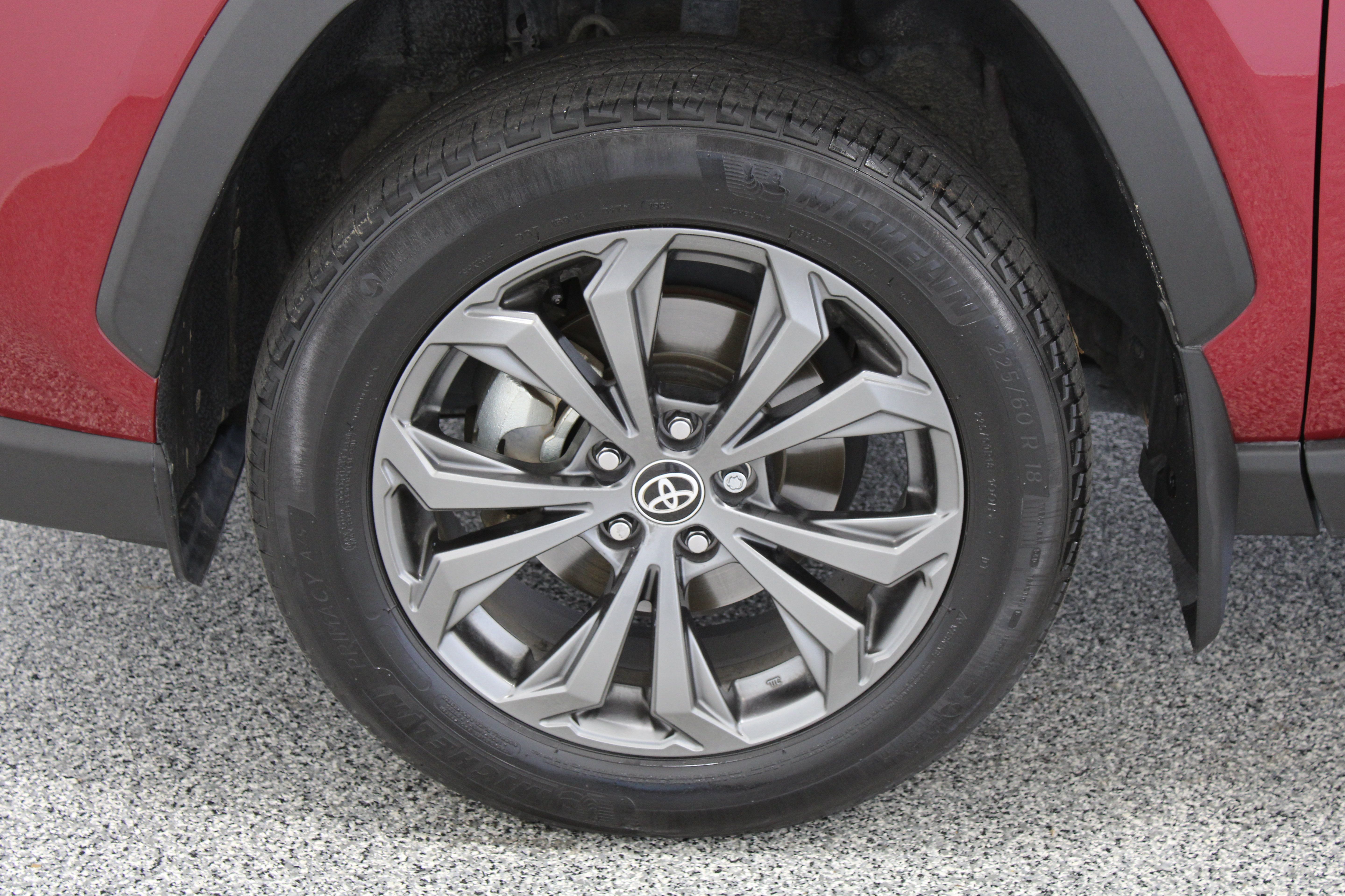Used 2023 Toyota RAV4 XLE Premium AWD/4WD image 11